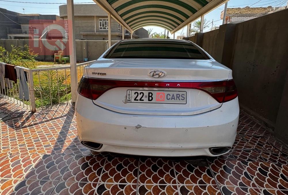 هيونداي أزيرا